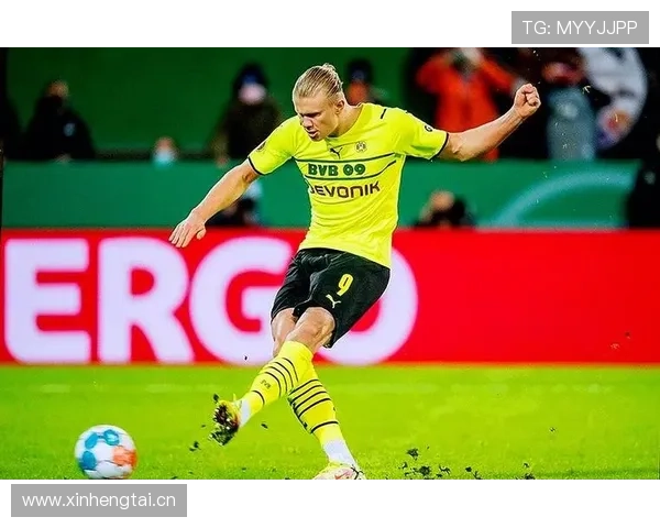 德甲焦点战多特蒙德主场迎战圣保利胜负悬念引关注赛季走势成看点